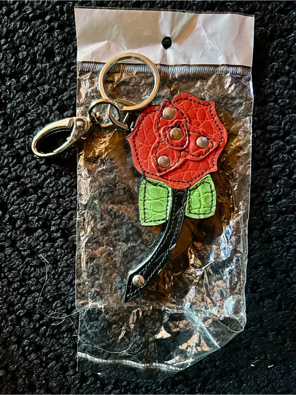 Red Rose 🌹Keychain with Green Leaves